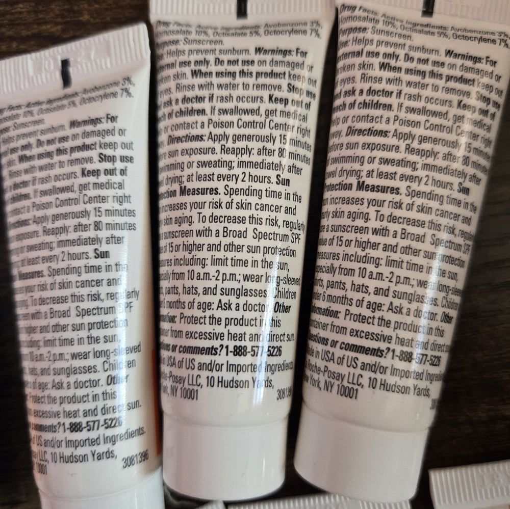 La Roche Posay Sunscreen - Picture 3 of 3
